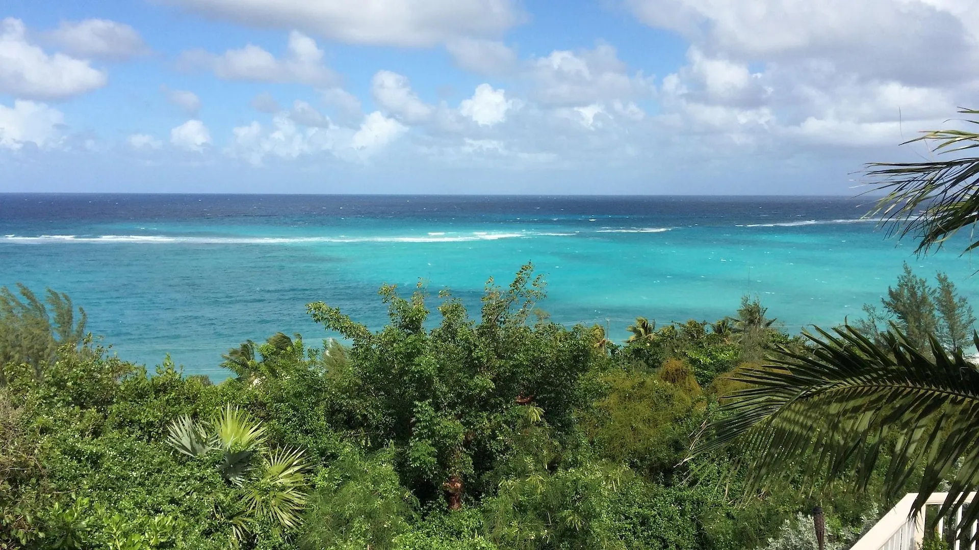 A Stone'S Throw Away Hotel Nassau