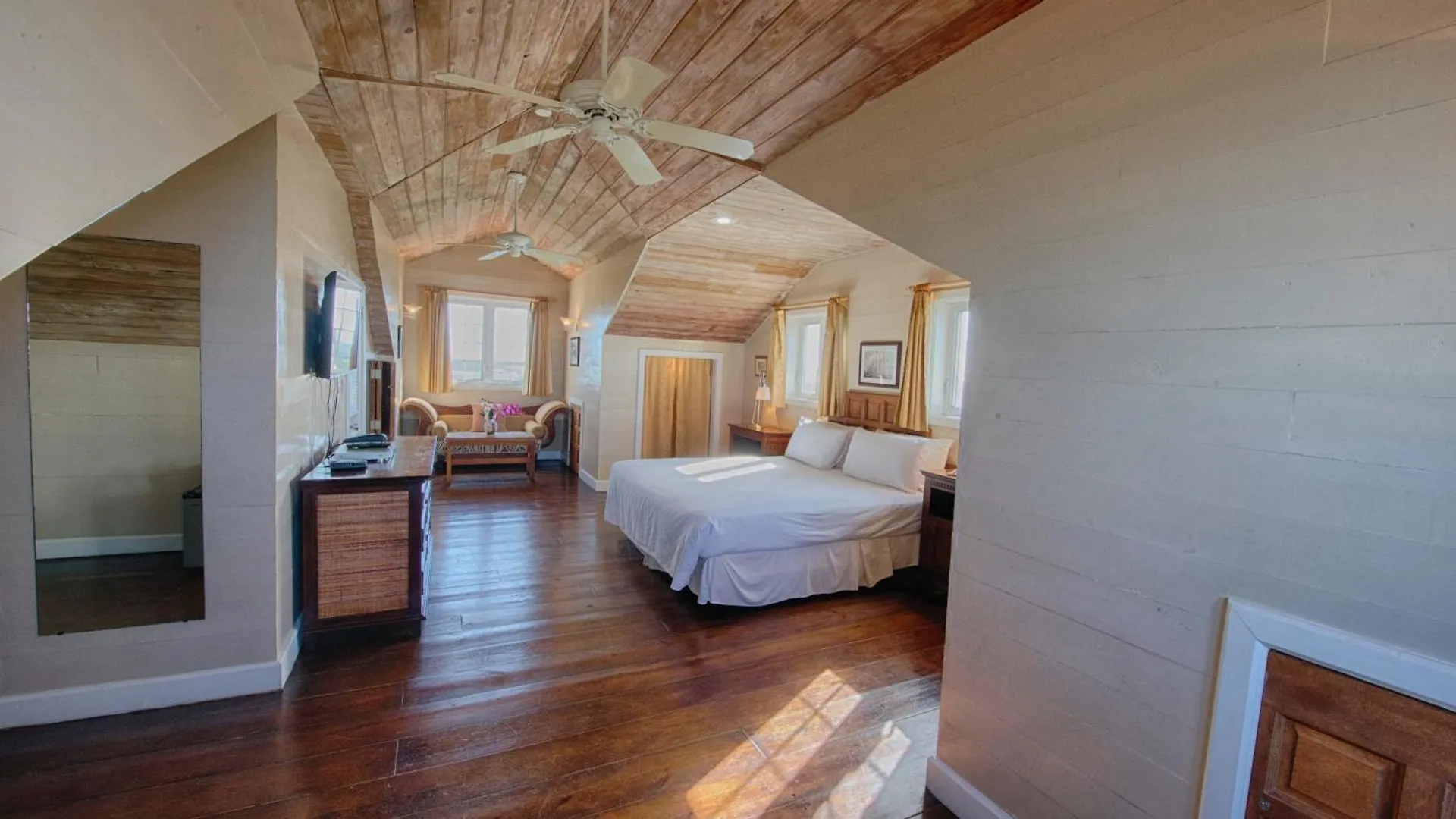 A Stone'S Throw Away Hotel Nassau 4*,  Bahamas