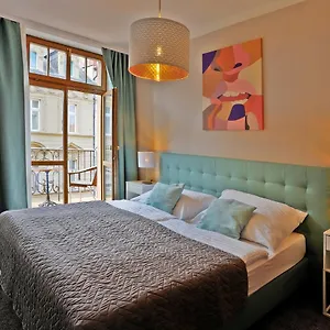 hotel-pilgrim.marianskelaznehotels.net/